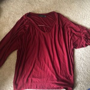 the limited maroon top